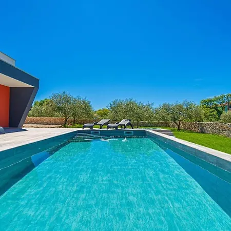 Lm Gostinjska kuća Krnica